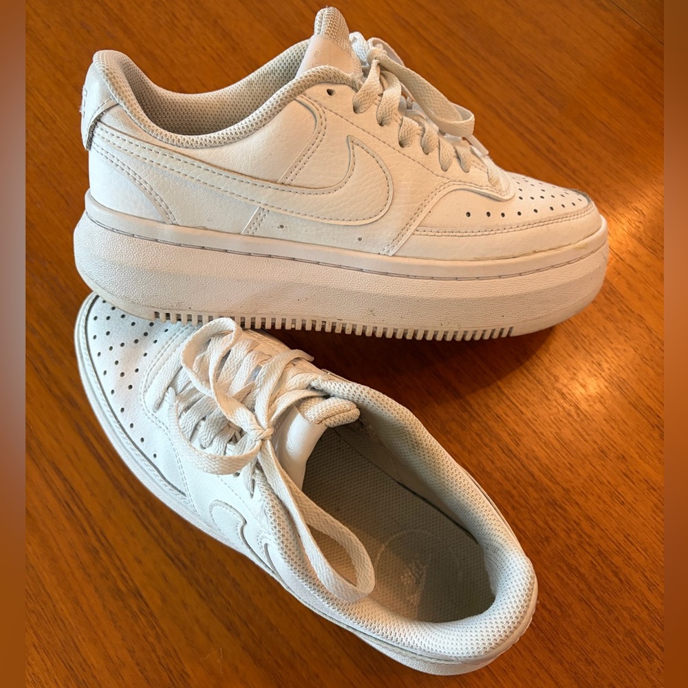 Nike White Air Force 1 Sneakers